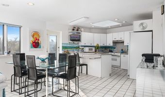 22 E 7TH St, Barnegat Light, NJ 08006