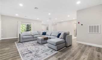 52 Pine Swamp Rd, Cumberland, RI 02864