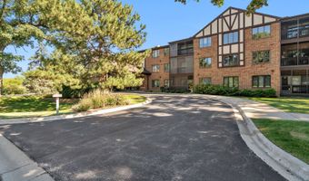 7800 W Foresthill Ln, Palos Heights, IL 60463
