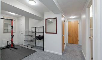 7810 HAYFIELD Rd, Alexandria, VA 22315