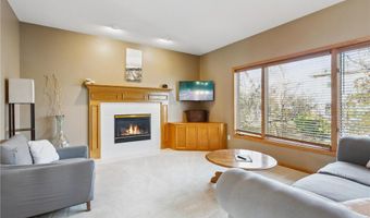 13896 Fallbrook Ct, Apple Valley, MN 55124