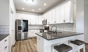 2618 Big Bear Ln, Indianapolis, IN 46217