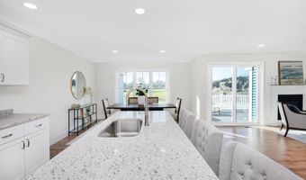 1 Barrington Way, Amherst, NH 03055
