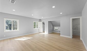 379 Buena Loma, Altadena, CA 91001