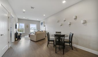 11 Walley 202, Boston, MA 02128