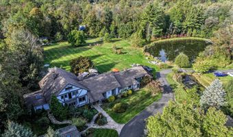 70 Obtuse Hill Rd, Brookfield, CT 06804