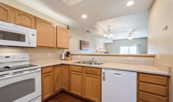 237 Copeland Ln, North Liberty, IA 52317