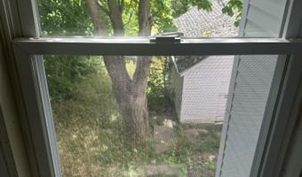 6 Henry St, Amsterdam, NY 12010