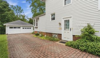 165 Shadyside Ct, Alliance, OH 44601