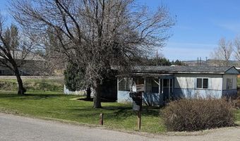 218 S. C Ave, Thermopolis, WY 82443