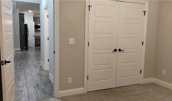 710 Harbison St, Bentonville, AR 72713