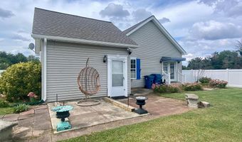201 SHEFFIELD Dr, Dover, DE 19901