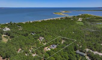 320 Shore Rd, Amagansett, NY 11930