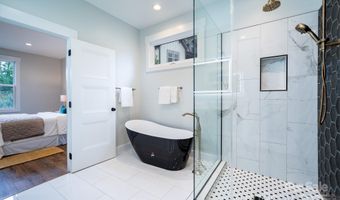 157 Meadow Breeze Rd, Arden, NC 28704