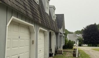14 Lakeshore Dr, Belgrade, ME 04917