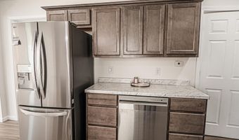 718 S Illinois St, Bicknell, IN 47512