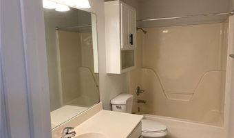 911 SW Cheyenne Dr, Bentonville, AR 72712