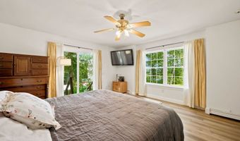 15 Silver Dawn Rd, Campton, NH 03223