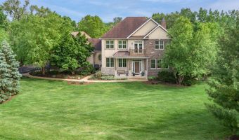 660 Birch Hollow Dr, Antioch, IL 60002