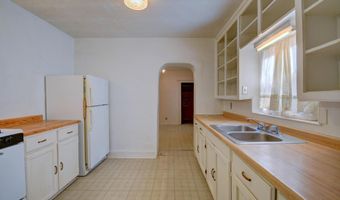 1723 VALLEY Rd SW, Albuquerque, NM 87105