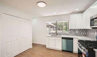4201 Regal Ridge Rd, Austell, GA 30106