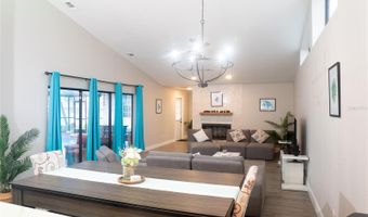 917 SHAGOS Dr, Apollo Beach, FL 33572