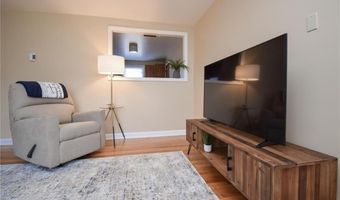 70 Carroll Ave 509, Newport, RI 02840