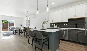 6888 SE Lamphier St, Milwaukie, OR 97222