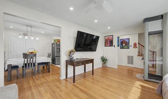 125 Meadowview Ave, Absecon, NJ 08201