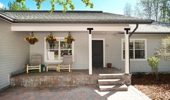 231 Tendoy St, Bellevue, ID 83313