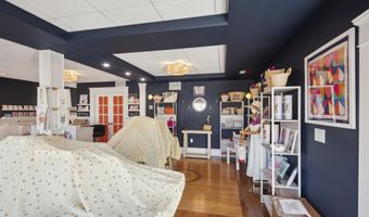 272 21st St, Avalon, NJ 08202