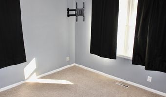 1323 Wisconsin Cir, Ames, IA 50014