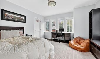 1950 Jasmine St, Denver, CO 80220