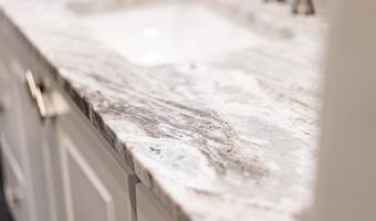 1804 River Pointe Dr, Albany, GA 31701