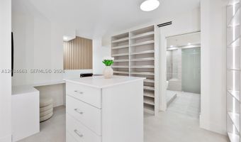 19355 Turnberry Way 19F, Aventura, FL 33180