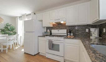 128 N Rhode Island Ave, Atlantic City, NJ 08401