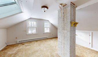 139 Fletcher Rd, Auburn, ME 04210