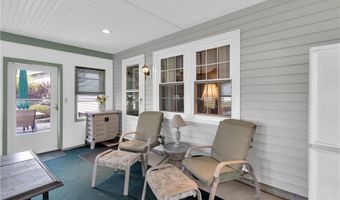 56 LaBelle Ter, Amherst, NY 14228