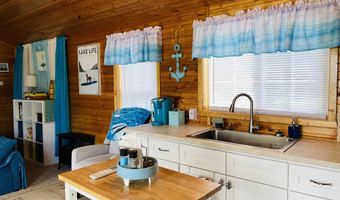 107 Hunter Rd N, Alburgh, VT 05440