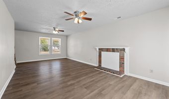 22225 Howard St, Athens, AL 35613