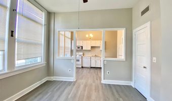 8 COMMONWEALTH Ave, Claymont, DE 19703