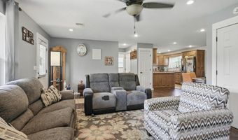 1142 Route F, Anderson, MO 64831