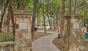 15741 Seabolt 28, Addison, TX 75001