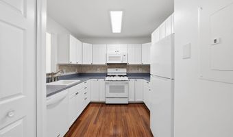 20600 CORNSTALK Ter 302, Ashburn, VA 20147