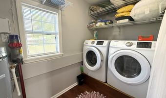 1405 Pebblewood Dr, Adel, GA 31620