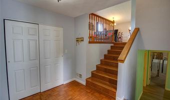6302 Wenzel Rd, Alton, IL 62002
