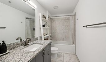 1240 S 2nd St 411, Minneapolis, MN 55415