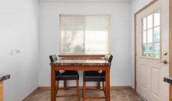 941 N Swift Rd 301, Addison, IL 60101