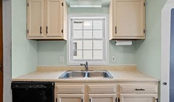 15836 ANNE Ave, Allen Park, MI 48101