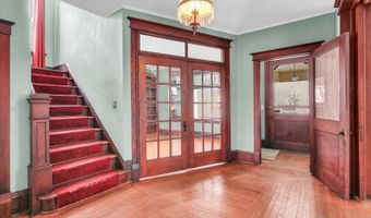 130 S Pine St, Arcola, IL 61910